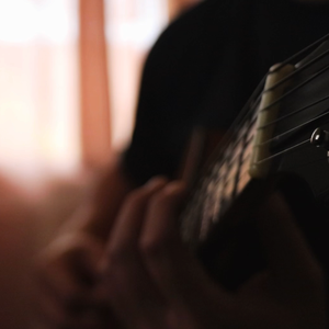 久久精品中文字幕第一页
